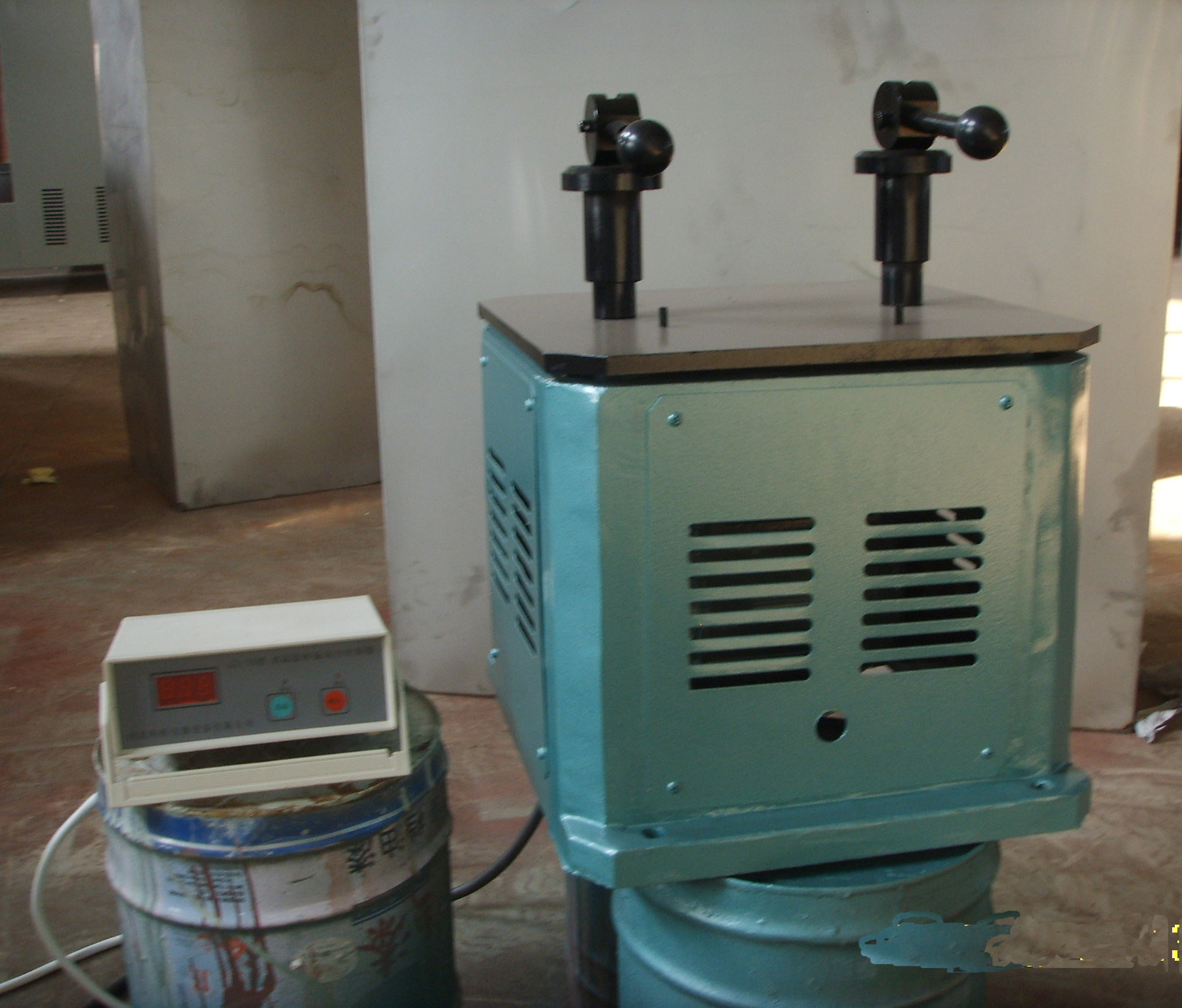 Cement mörTel vibrationsbord
