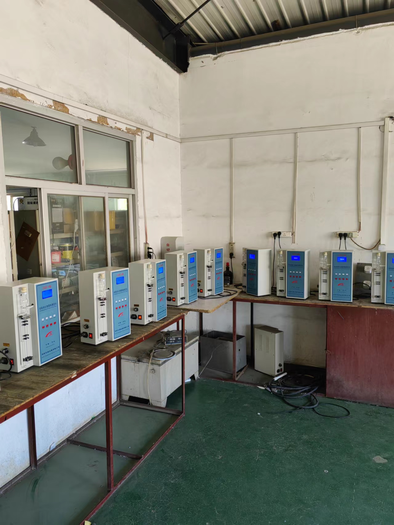 Cementspecifik ytan testarlaboratorium