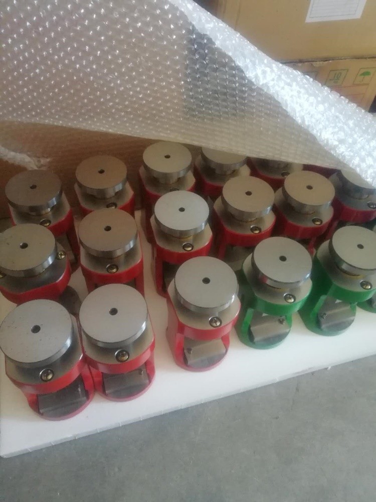 Cement Prism flexural jig